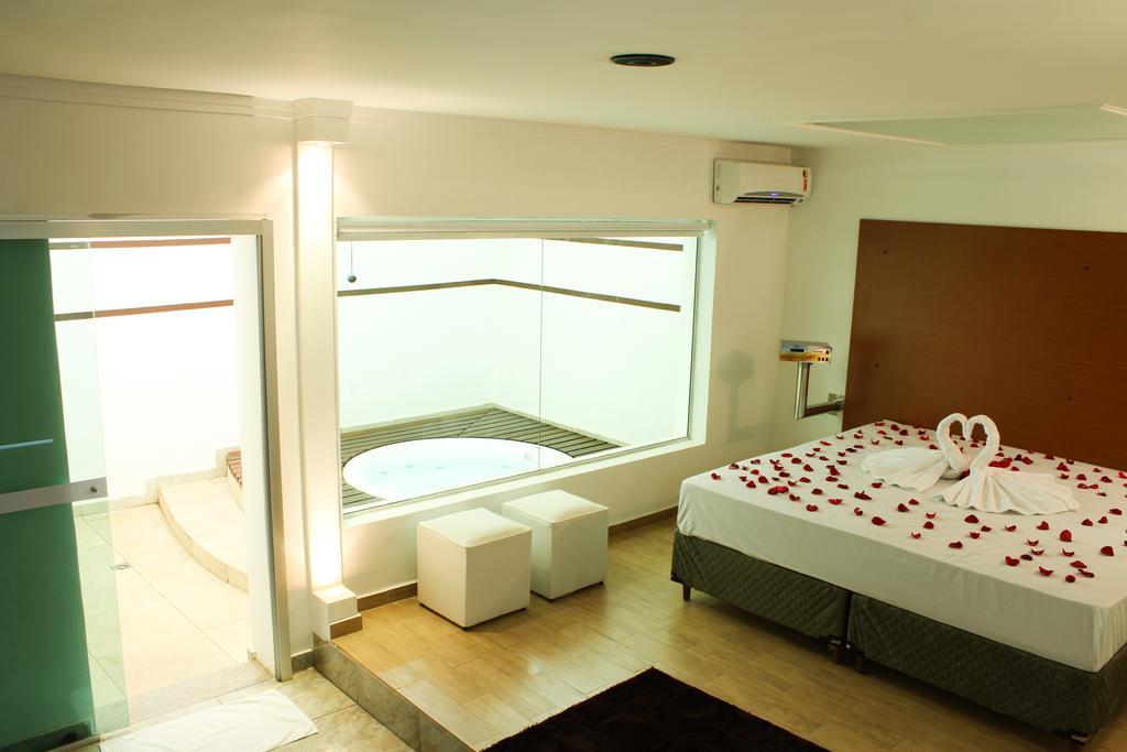 Medieval Motel E Hospedagem (Adults Only) Ribeirão Preto Екстериор снимка